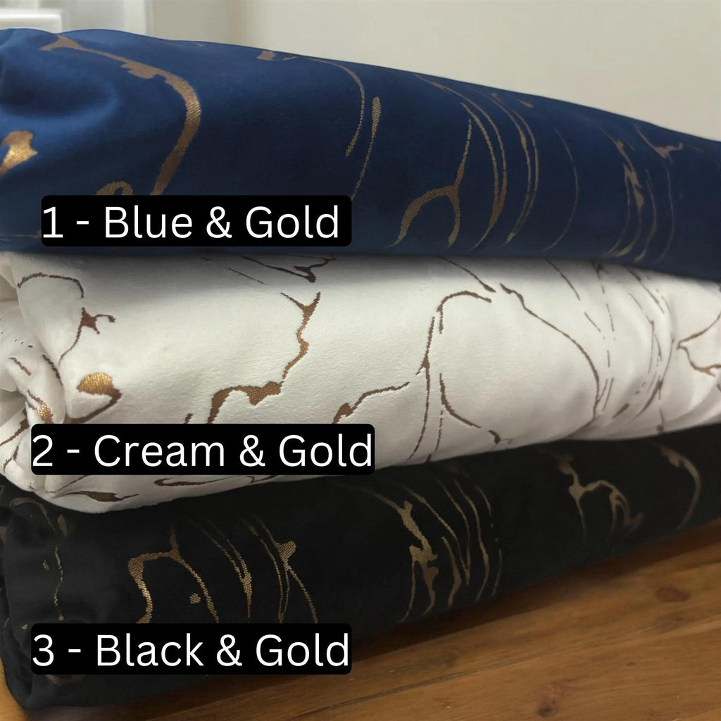 Colorway chart: blue, cream and black with gold