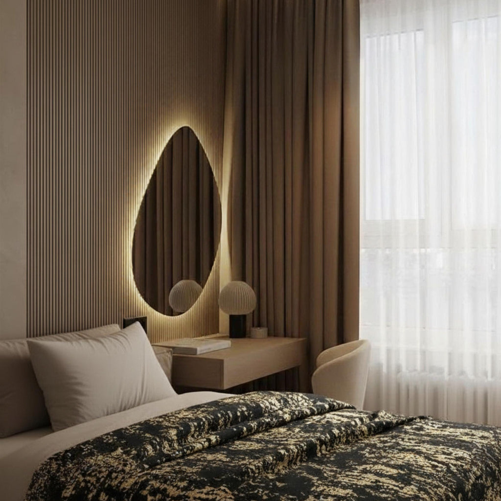 Black velvet bedspread with mirror styling