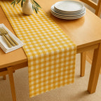 Gingham cotton table runner with plates