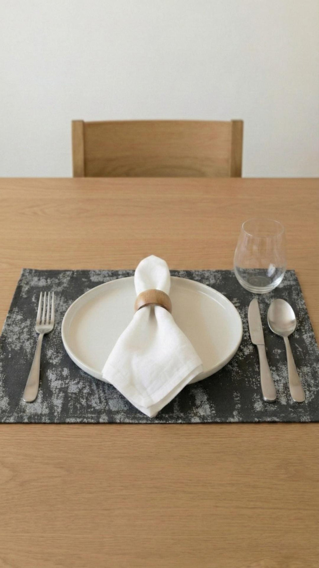 Placemat table styling