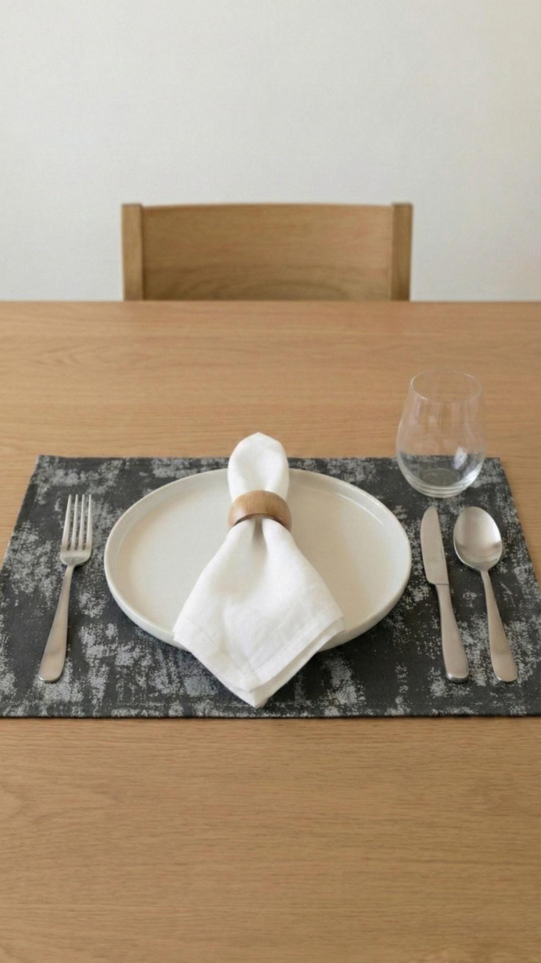 Placemat table styling