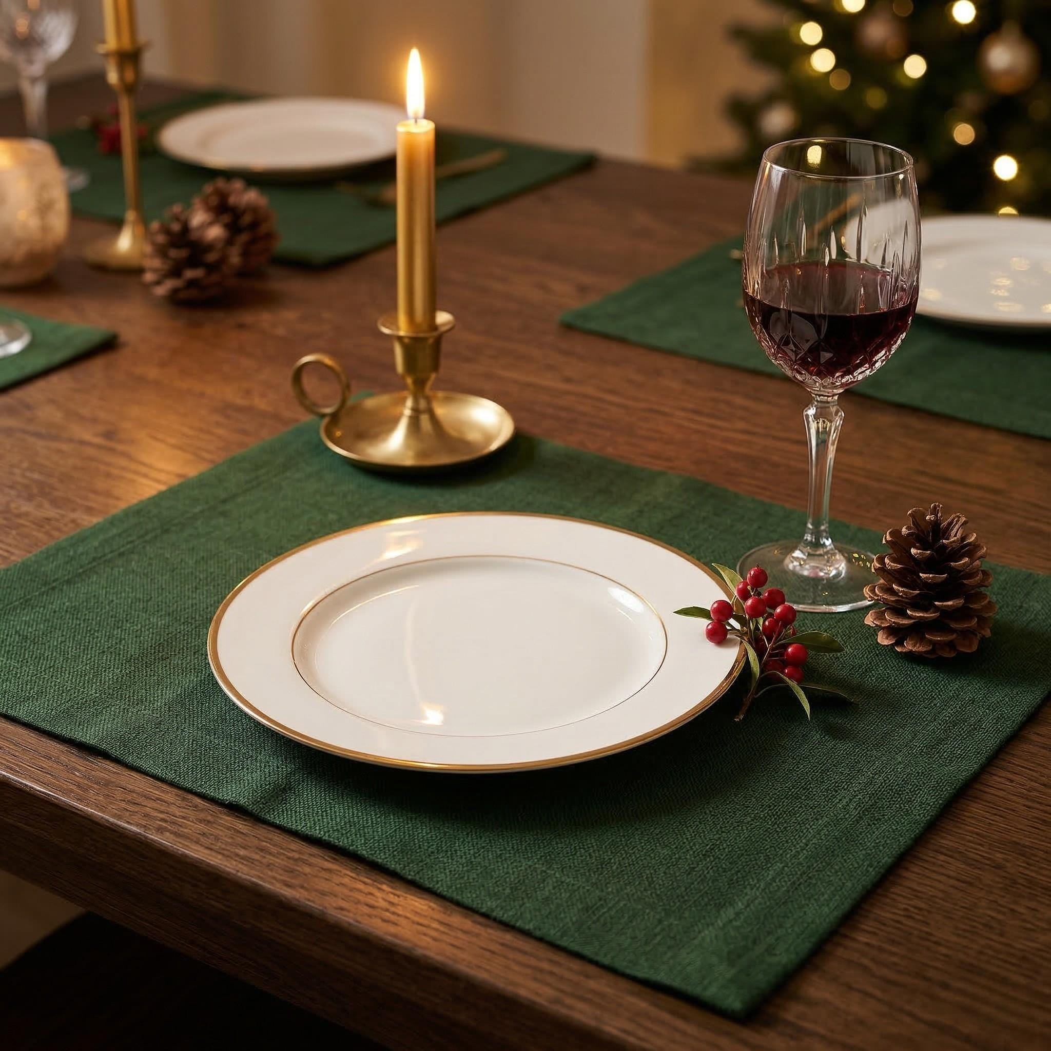 Everyday table setting with linen mats