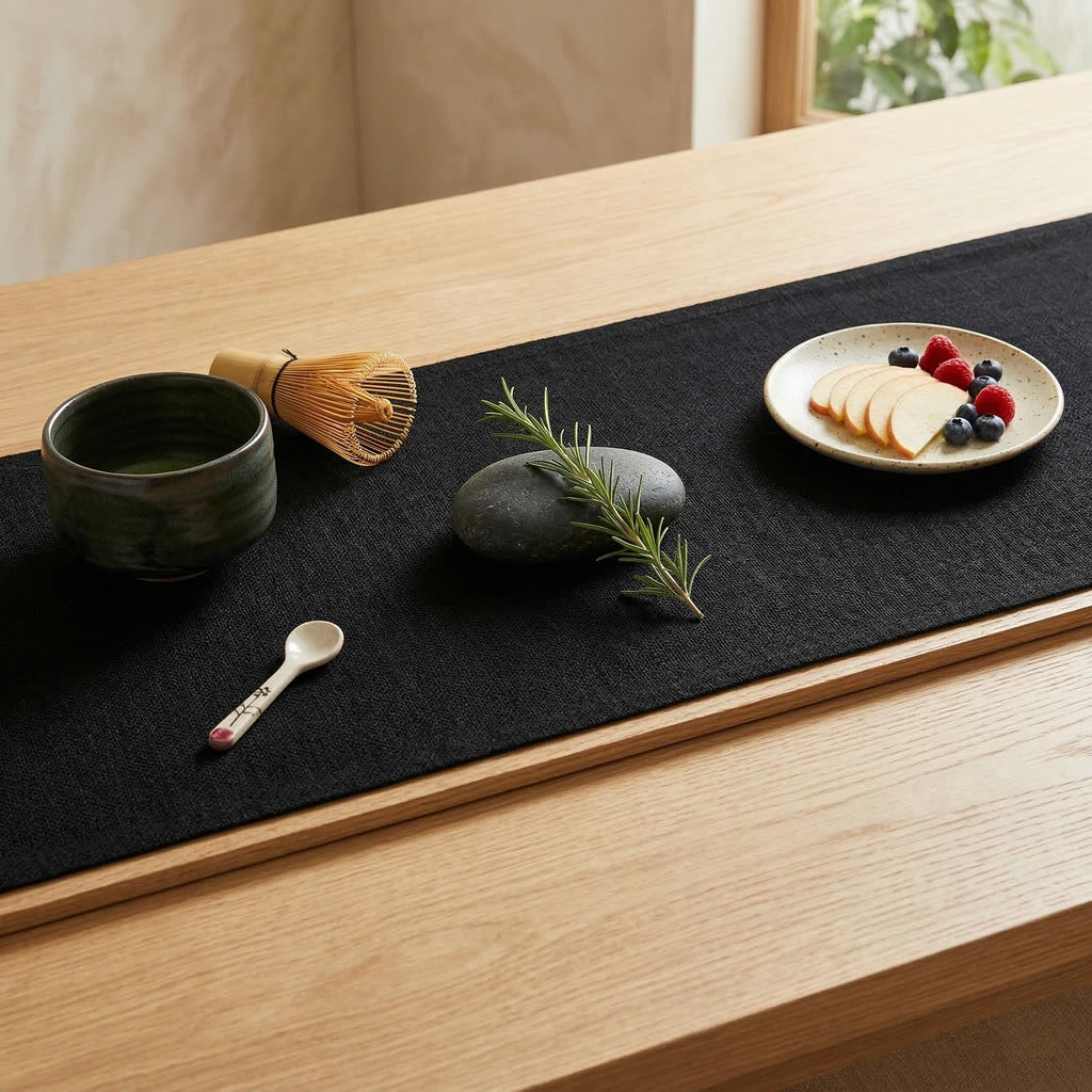 Wedding table runner styling