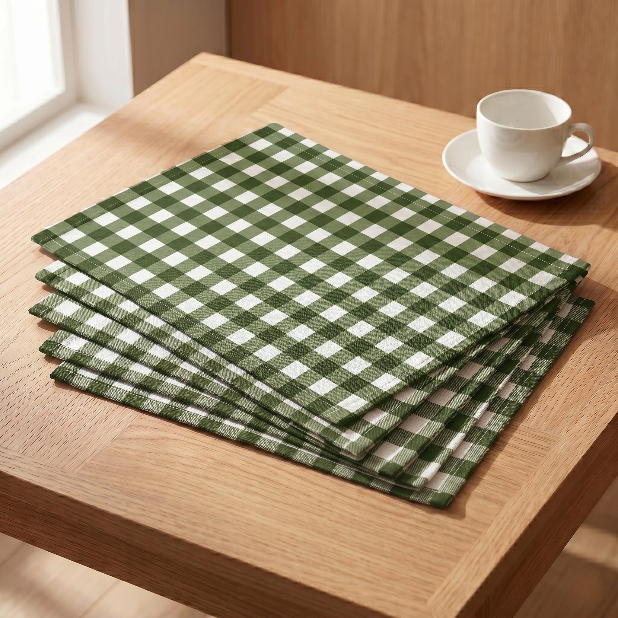 Gingham placemats on table